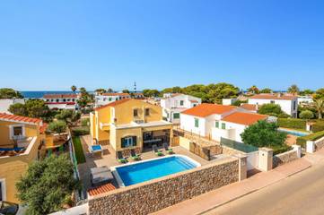 Maison De Vacances pour 8 Personnes dans Cala en Bosc, Ciutadella, Photo 1