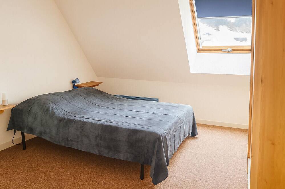 Entire apartment, Duplex lumineux et spacieux en plein centre bourg in Saint-Pierre-de-Chartreuse, Isère