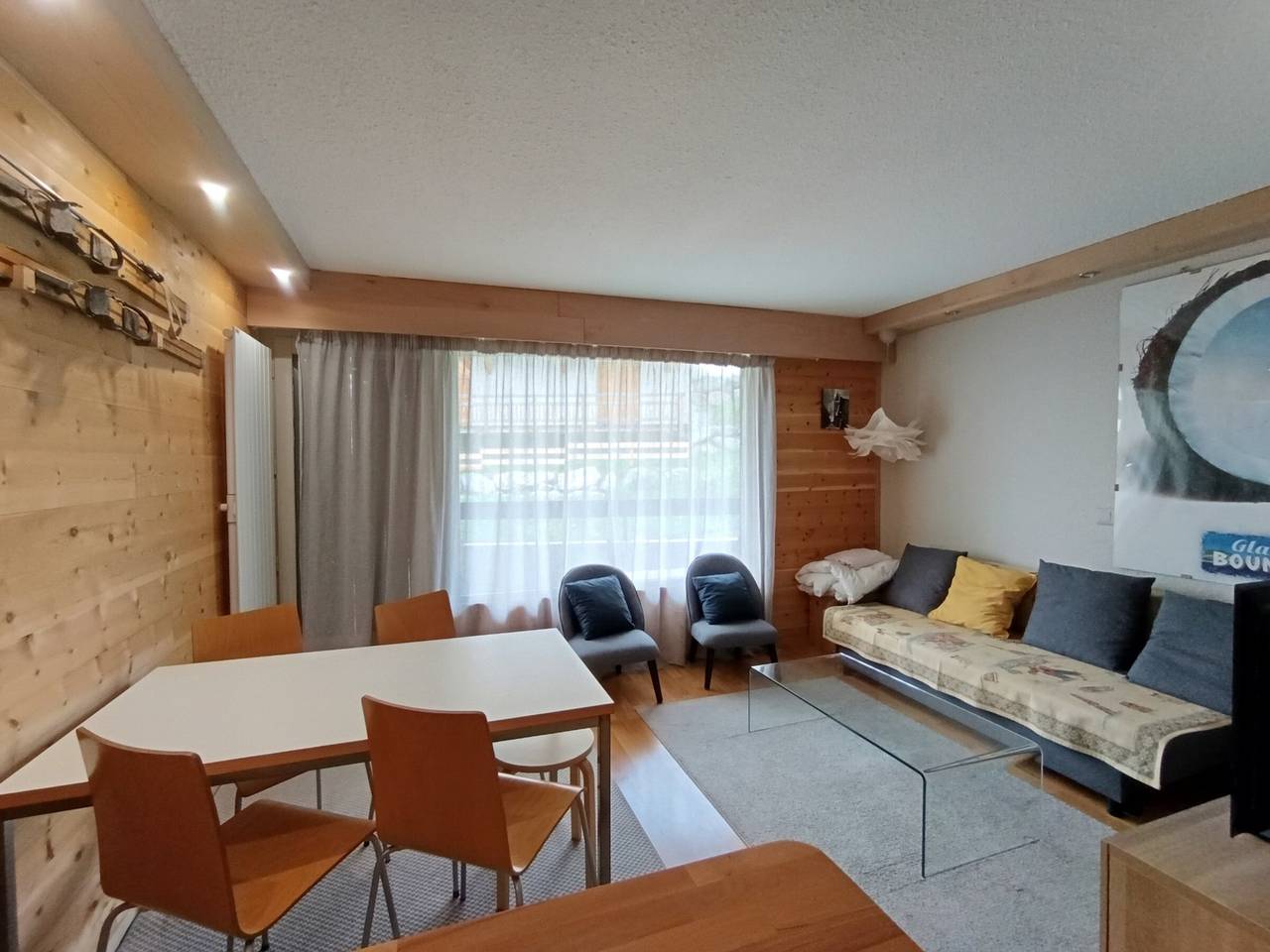 Studio entier, Studio lumineux rénové, parking, animaux acceptés, 5 pers in Montgenèvre, Région de Briançon