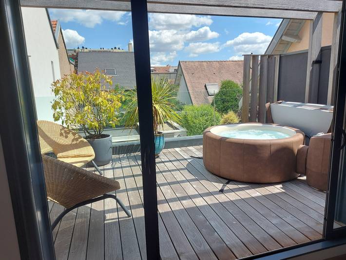 Casa moderna con piscina privada y estacionamiento en Dijon in Dijon, Región de Dijon