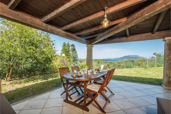 Villa per 6 persone, con terrazza e vista oceano sulla Costa Smeralda