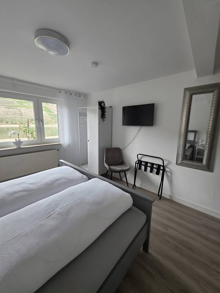 Ganze Wohnung, Ferienwohnung 'Rheinblick Buhl' mit Wlan in Osterspai, Mittelrhein