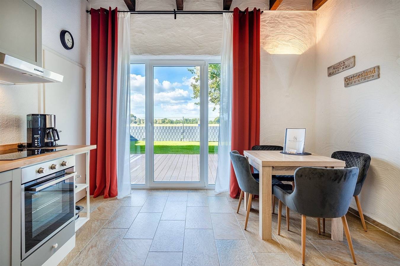 Entire holiday apartment, Holiday apartment for 4 people with view in Aurich, Landkreis Aurich