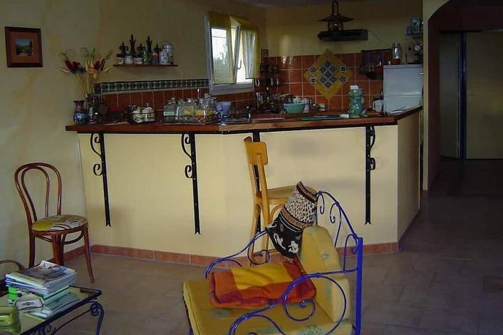 Location de vacances pour 4 personnes, avec jardin, animaux acceptés à Tourbes