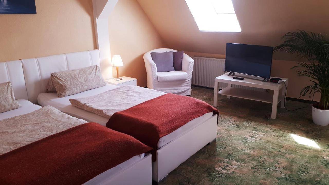 Hotel Krone Lindow in Lindow, Ruppiner Seenland