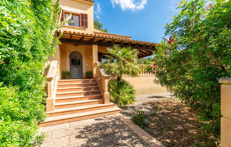 Gemütliches Apt mit Terrasse, Grill und AC 1,5km vom Strand entfernt in Colònia de Sant Pere, Artà