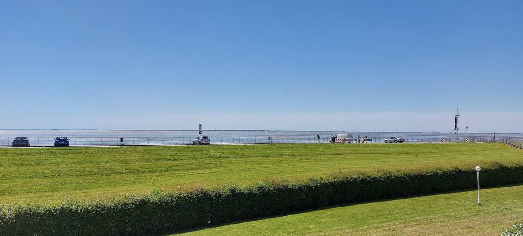 Ferienwohnung für 4 Personen, mit Ausblick und Balkon in Wilhelmshaven