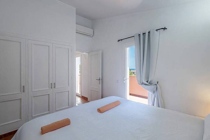 Villa Olivia in Punta Pprima in Punta Prima, Sant Lluís