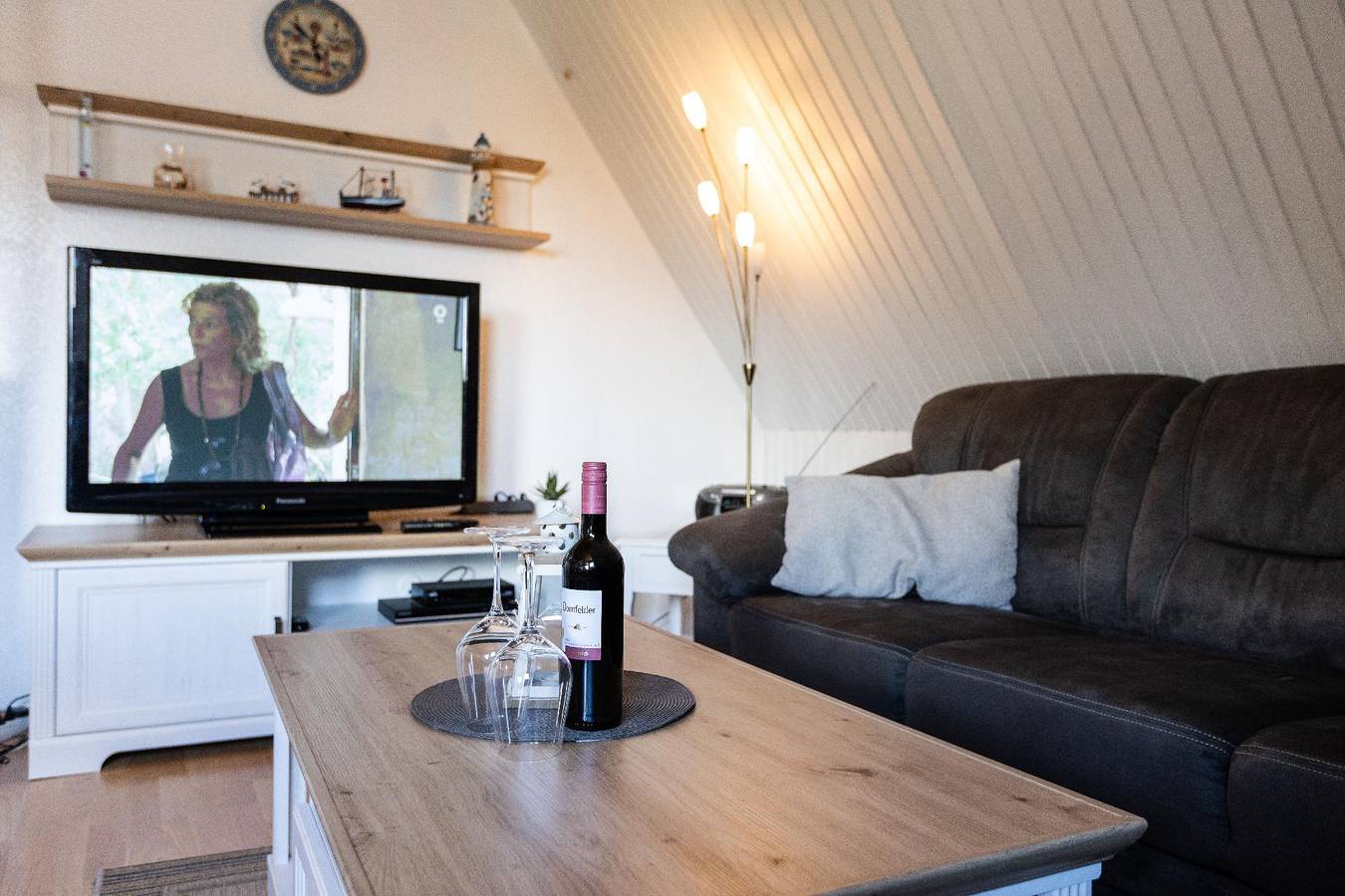 Ganze Ferienwohnung, 3 Zimmer Ferienwohnung mit Balkon in West Lage in Hauptstrand Büsum, Dithmarschen