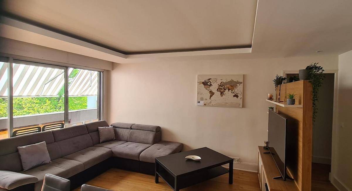 Appartement entier, Appartment proche arena et la defense in Nanterre, Hauts-de-Seine