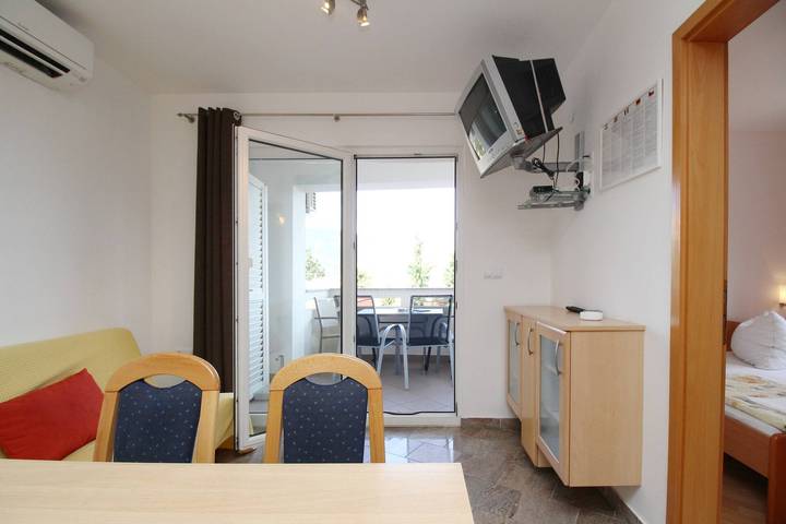 Ferienwohnung für 4 Personen, mit Balkon/Terrasse, mit Haustier in Baska - 4