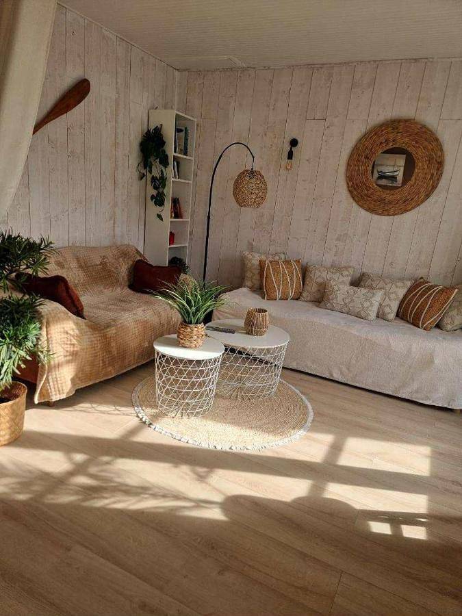 Appartement entier, Le Bananier, Quartier La Chaume avec jardin, plage à 1km, 4 à 5 pers in Les Sables-d'Olonne, Vendée
