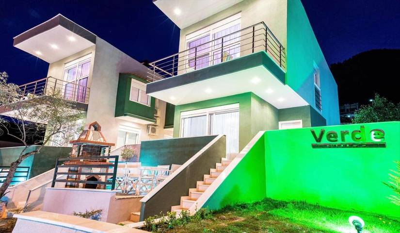 Holiday rental for 7 people, with view and garden as well as pool, child-friendly in Thassos