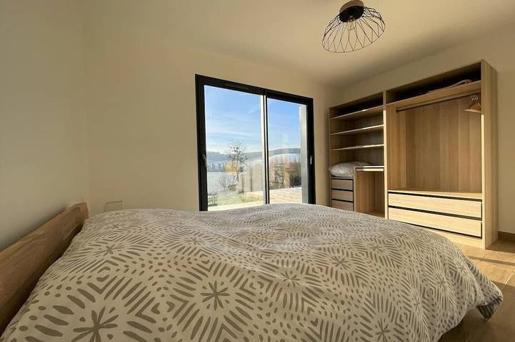 Location de vacances pour 6 personnes, avec jardin et terrasse à Bellengreville - 3