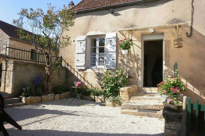 Gîte pour 2 personnes, avec Terrasse et Jardin