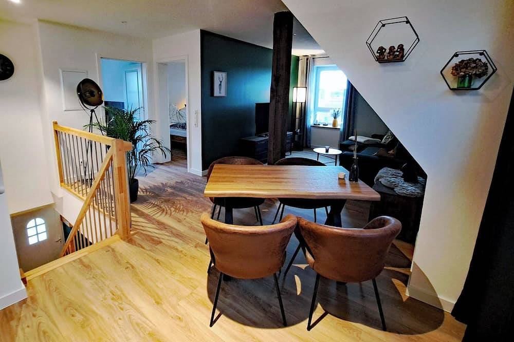 Ganze Wohnung, Ferienwohnung mit toller Aussicht in ruhiger Lage. Mit Terrasse. in Walsrode, Aller-Leine-Tal