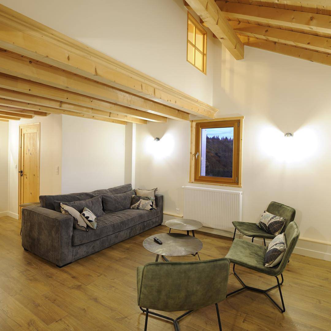 Au coeur des Etoiles-La colline enchantée in La Pesse, Parc naturel régional du Haut-Jura