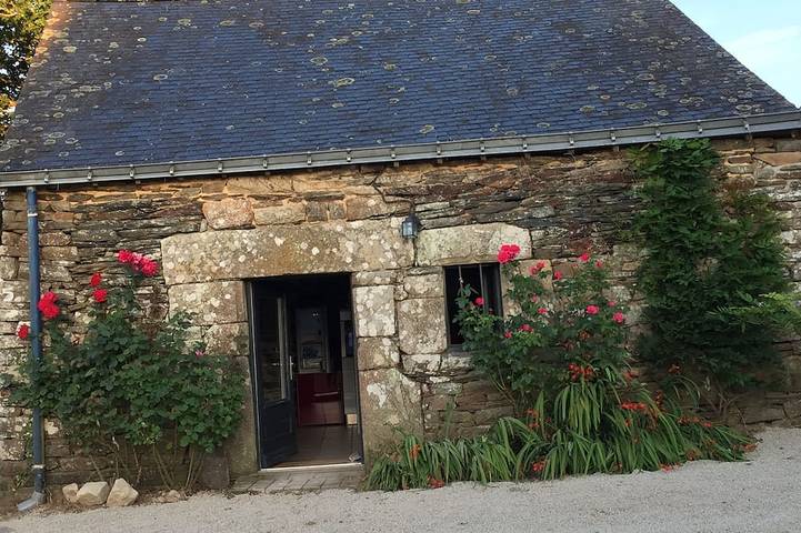Location de vacances pour 2 personnes, avec jardin et terrasse à Plumelec
