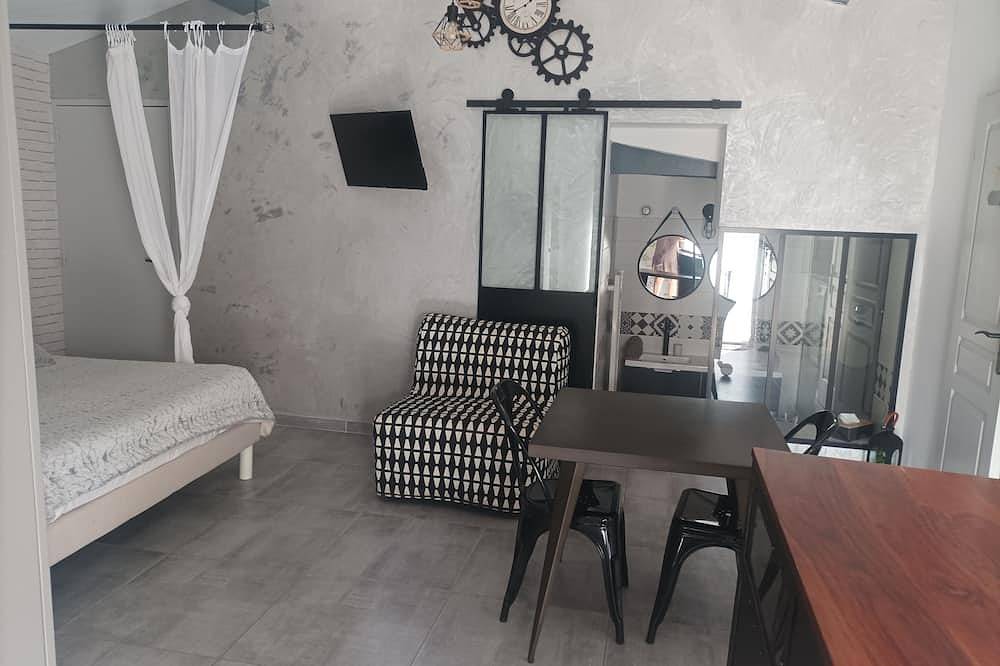 Apartamento entero, Gite \"Le City\" - 2 Personnes in Lambesc, Region de Aix-en-Provence