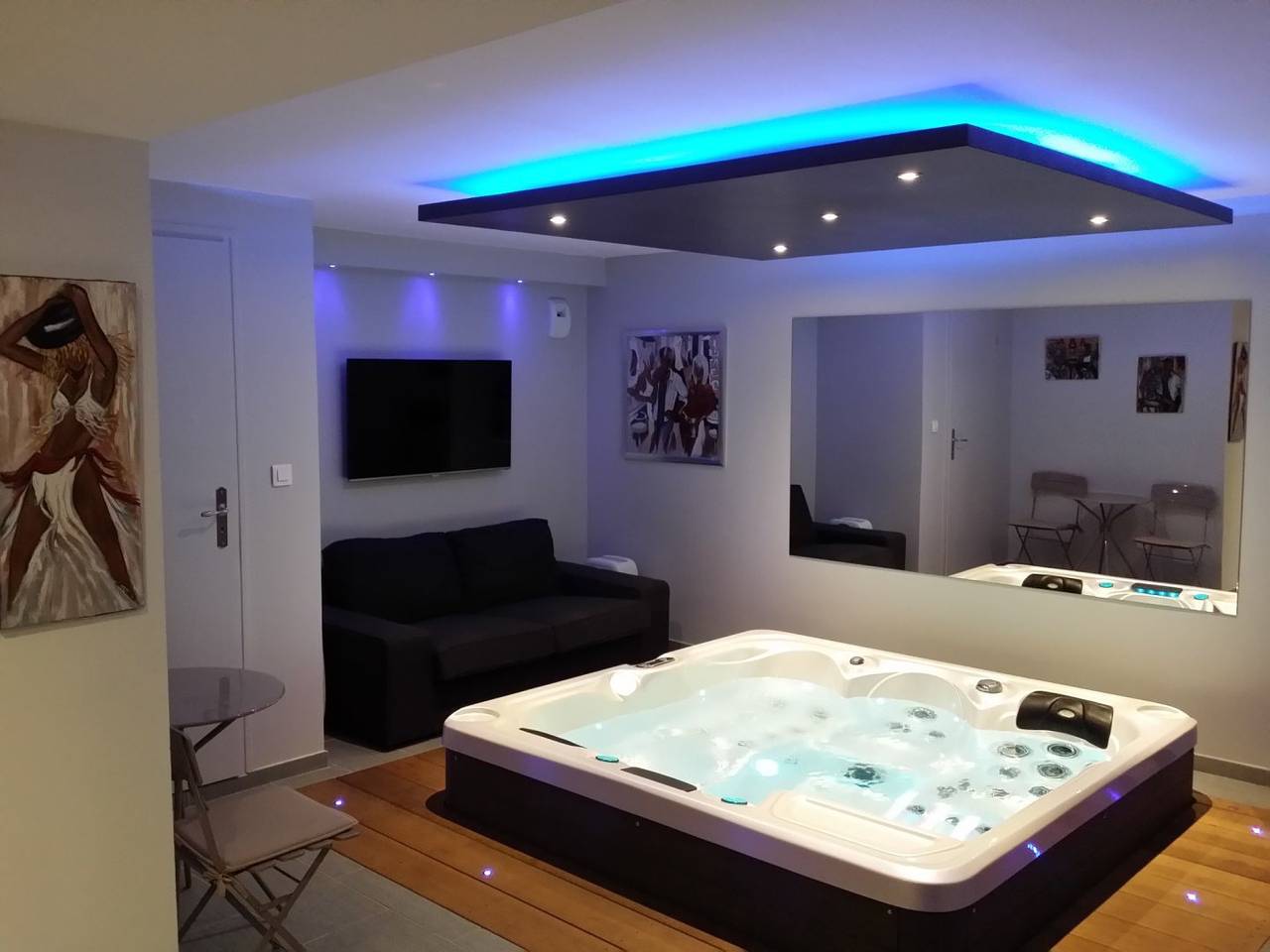 Chambres d'hôtes avec Spa, sauna, balnéo, piscine … - Farel & Balnéo in Cuers, Région de Toulon