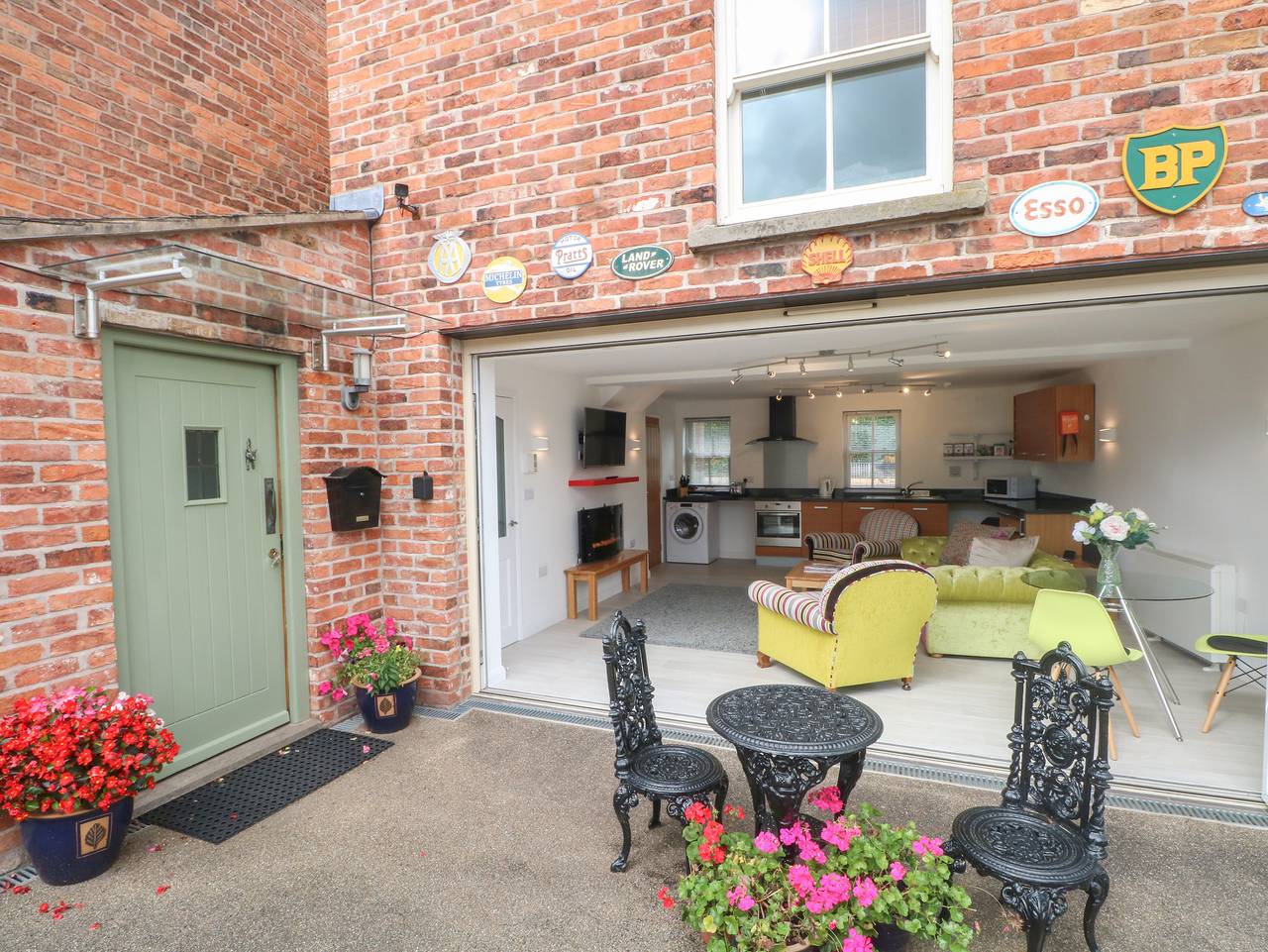 The Lodge at Cross Cottage in Wrexham region