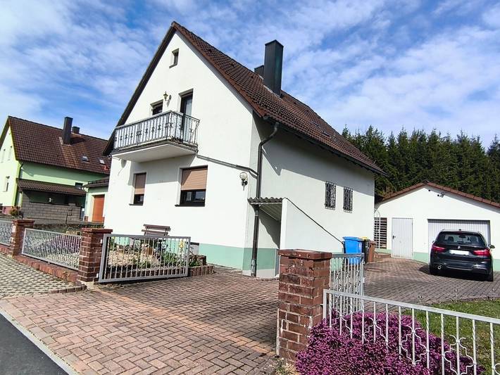 Ferienwohnung für 4 Personen, mit Balkon und Garten in Pottenstein