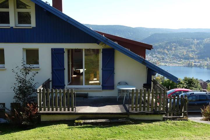 Ferienhaus für 2 Personen, mit Terrasse und Garten - 1