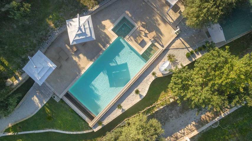 Maison d’hôte pour 3 personnes, avec piscine ainsi que jardin et jacuzzi
