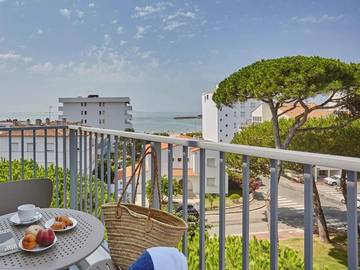 Camping pour 6 Personnes dans Paris, Île de France, Photo 1