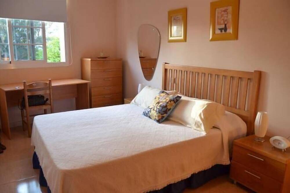 Entire apartment, Cosy holiday flat for 3 persons in Playa de Gran Tarajal, Gran Tarajal