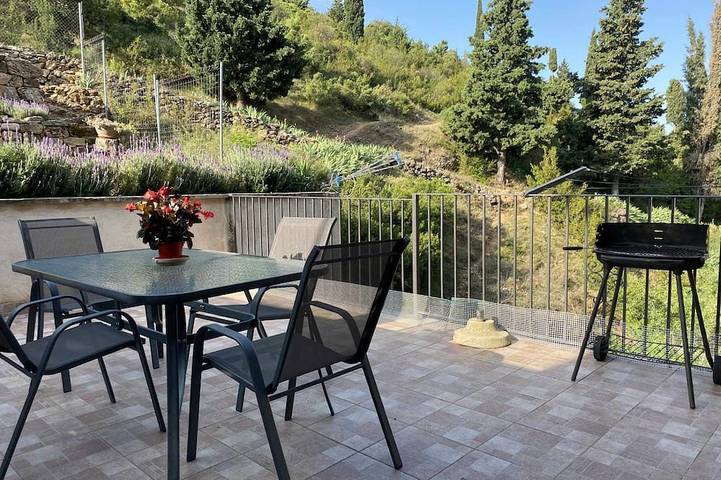 Casa rural para 4 personas, con balcón y jardín en Beceite
