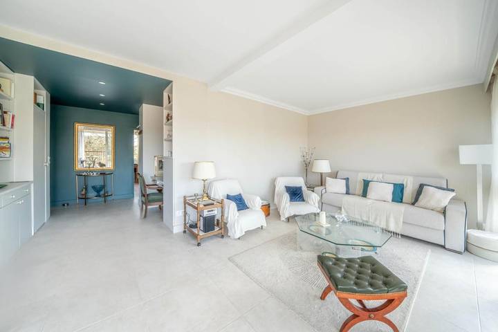 Gîte pour 4 personnes, avec terrasse et vue à La Celle-Saint-Cloud - 4