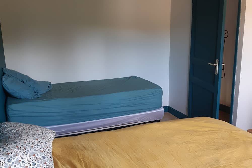Appartement entier, Résidence Le Brin d'Amour - la belle étoile in Bize-Minervois, Côte méditerranéenne (France)