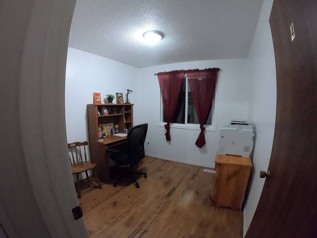 Bella's Home Sweet Home in Yukon