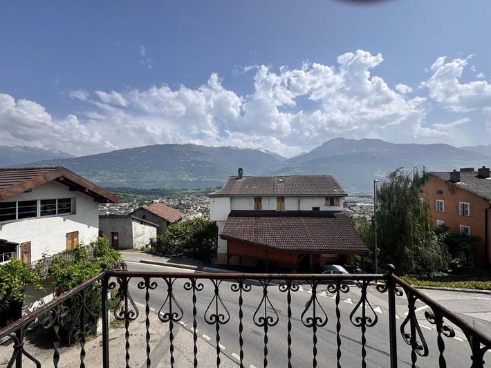 Gîte pour 5 personnes, avec vue et balcon à Conthey - 2