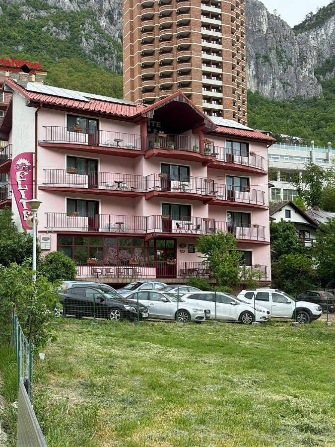 Auberge pour 3 personnes, avec Balcon ainsi que Terrasse et Vue