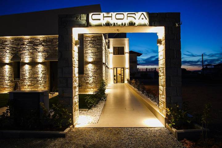 Bungalow für 4 Personen, mit Terrasse und Garten sowie Ausblick in Chalkidiki