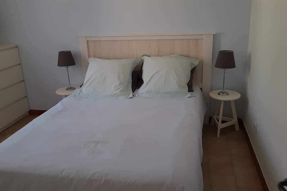 Location villa avec Piscine et véranda in Camps-la-Source, Région de Brignoles