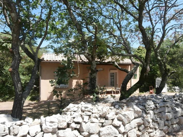 Location de vacances pour 4 personnes, avec jardin à Saint-Alban-Auriolles - 4