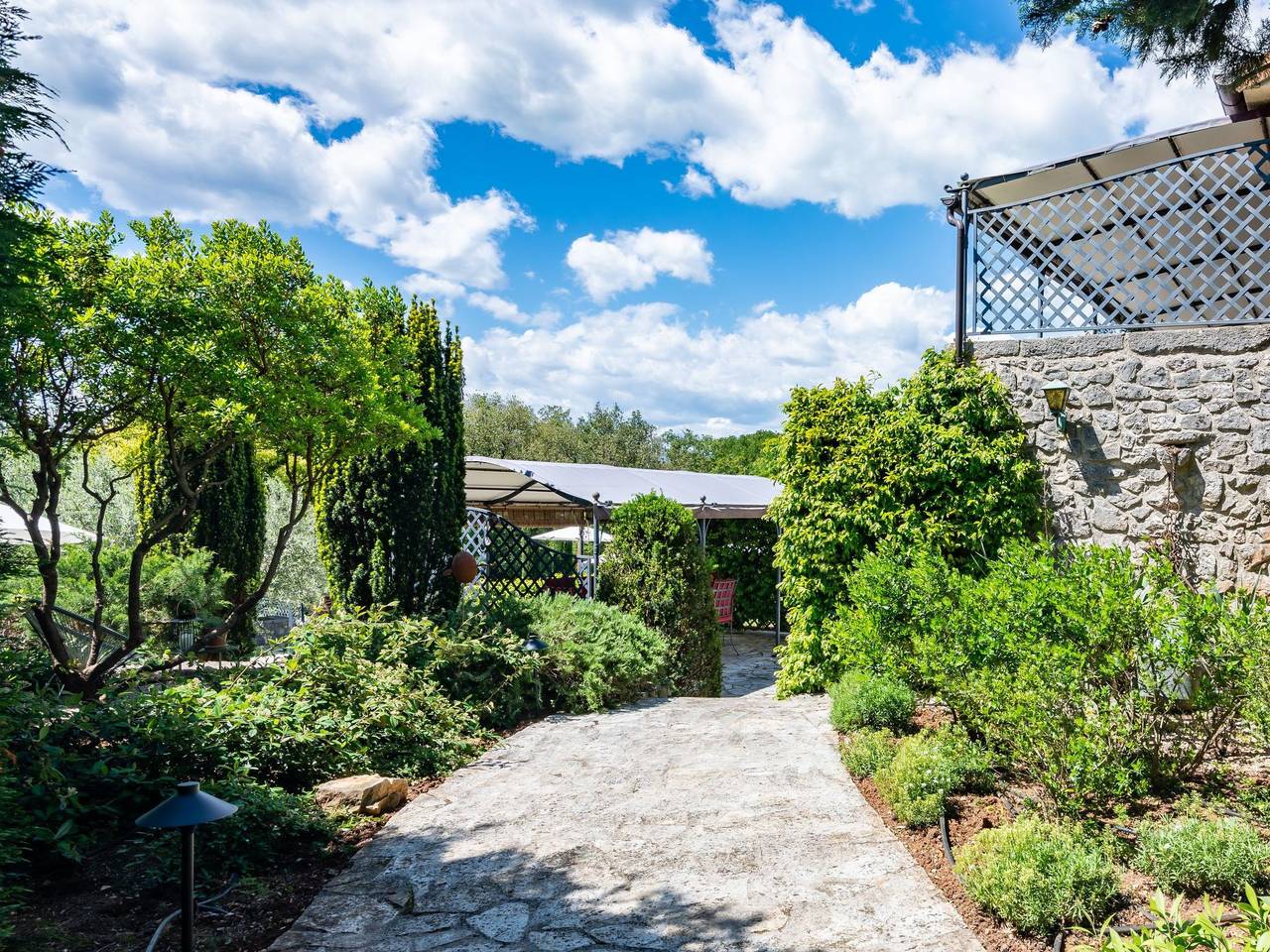 Villa Cypress & Olive House in Sveti Ivan Dobrinjski, Krk