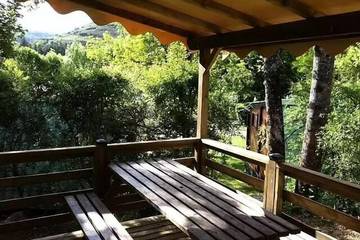 Camping pour 4 Personnes dans Meyrueis, Massif central, Photo 1