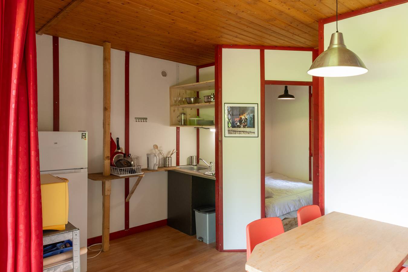 Maison de vacances 'Bungalow Moulin Du Gournier' avec terrasse privée et jardin partagé in Malbosc, Parc naturel régional des Monts d'Ardèche