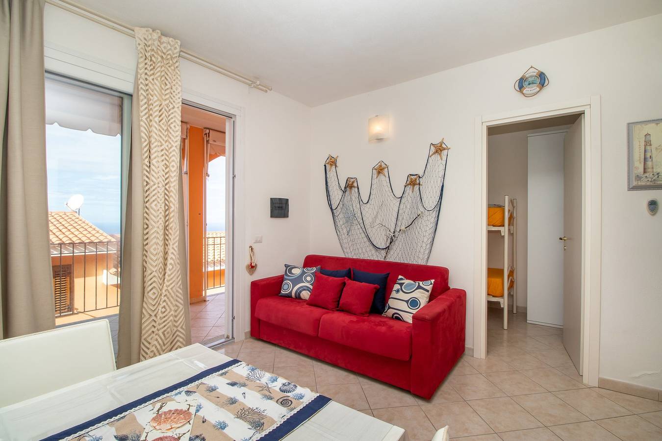 Ferienhaus "Frisaia F3" mit Pool, privater Terrasse und Klimaanlage in Trinità d'Agultu e Vignola (Borgo), Trinità d'Agultu e Vignola und Umgebung