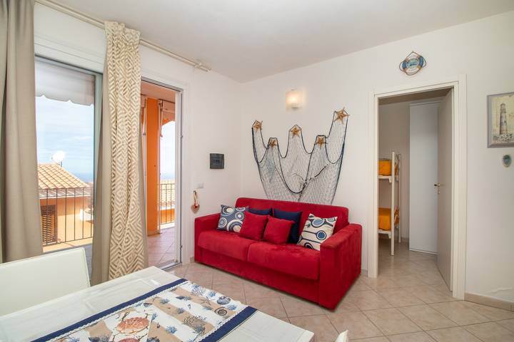Casa vacanze "Frisaia F3" con piscina, terrazza privata e aria condizionata in Trinità d'Agultu e Vignola (Borgo), Trinità d'Agultu e Vignola