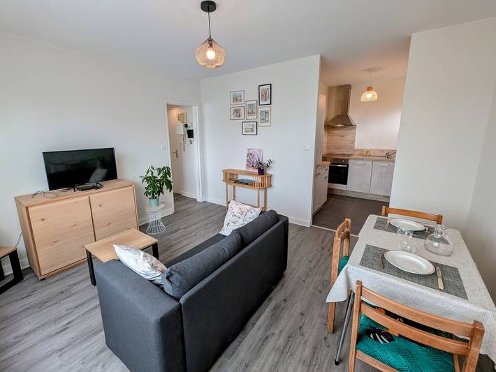 Appartement entier, Appartement accueillant au cœur de Luxeuil-les-Bains proche thermes in Luxeuil-les-Bains, Haute-Saône