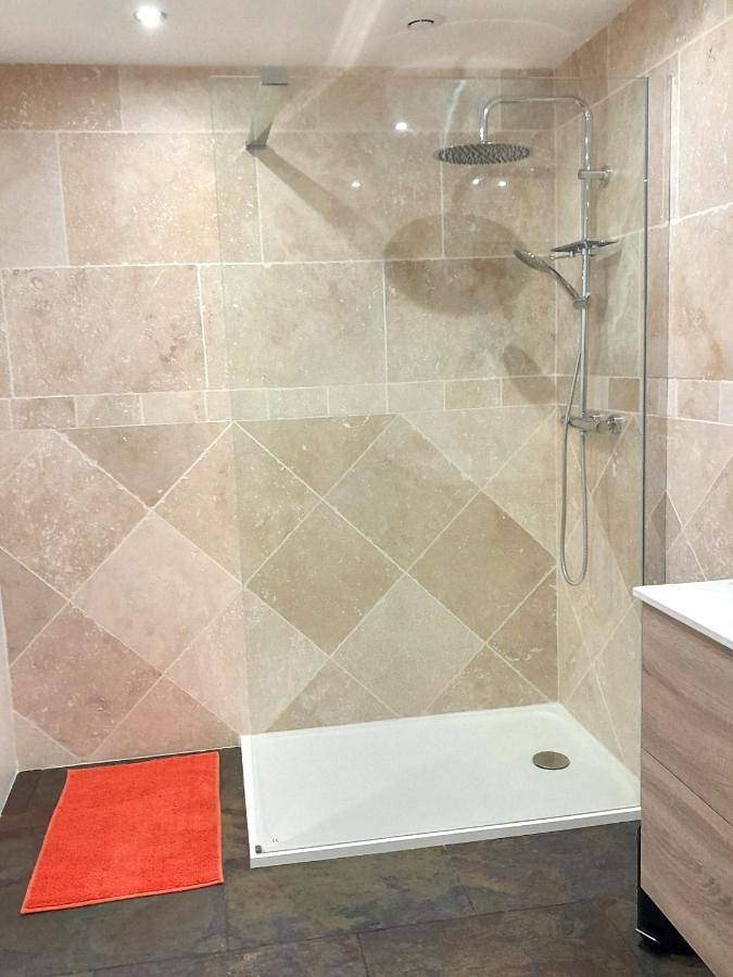 Chambre d’hôte pour 2 personnes, avec vue ainsi que terrasse et jardin dans le Gers - 3