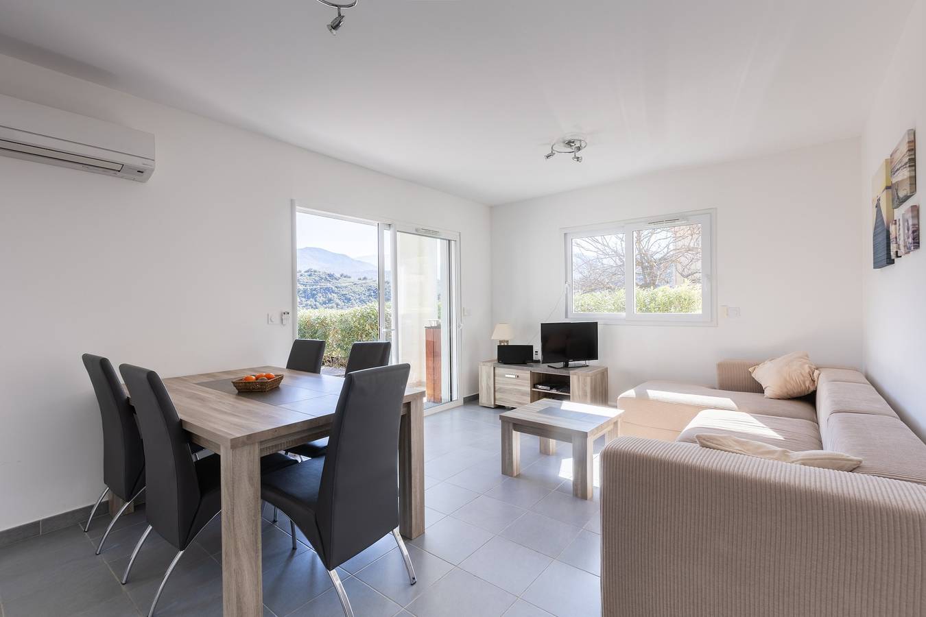 Hel lejlighed, Apartment 'Cismonte' with Mountain View, Private Terrace and Wi-Fi in Morosaglia, Corte Området