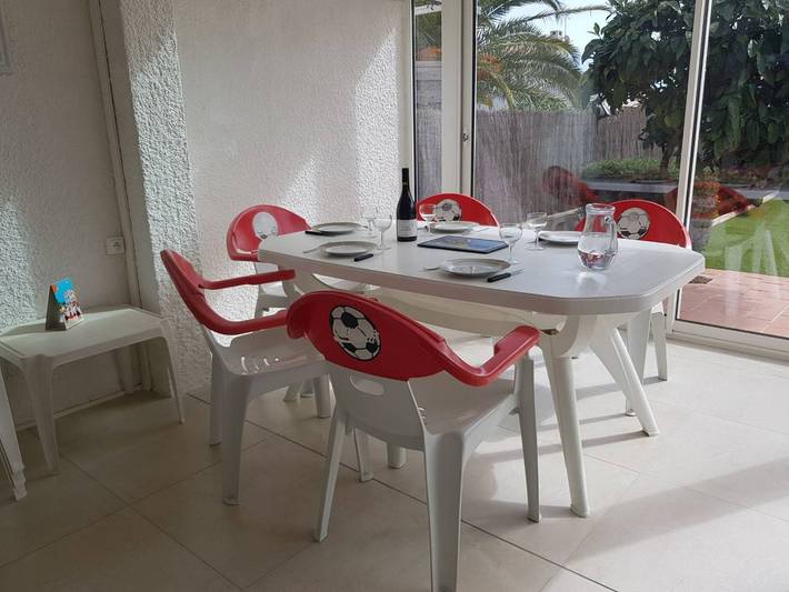 Gîte pour 6 personnes, avec terrasse et jardin dans Saint-Cyprien-Plage - 3