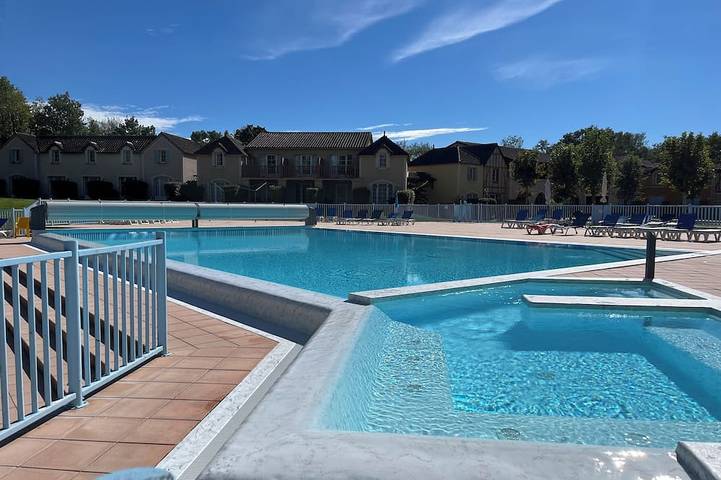Holiday apartment for 4 people, with pool - 1