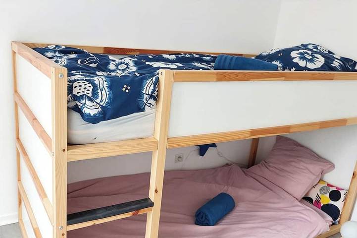 Apartamento entero, 2Bedroom Apartment near Disneyland paris,outlet shopping, 2Free Parking, Balcony in Serris, Sena y Marne
